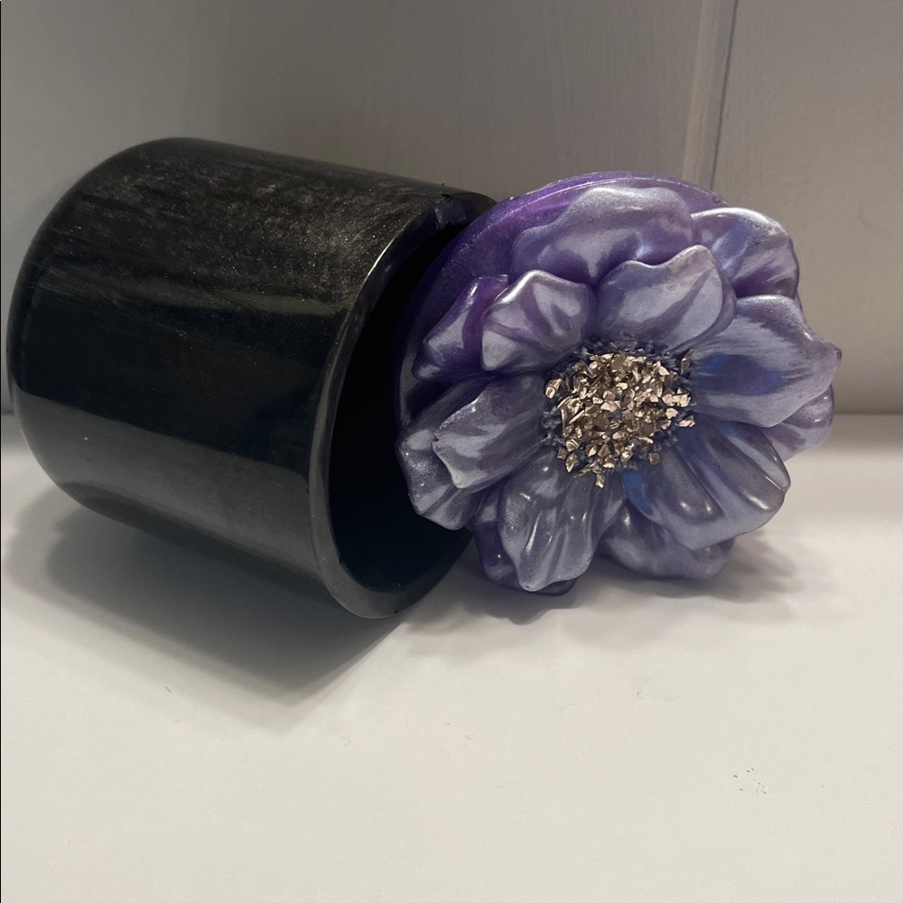 Pick (1) Elegant Purple Poppy Jar - Picture 7 of 8